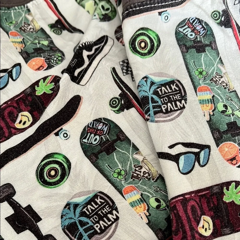 FLETCH Bamboo 4 T Graphic Print Shorts with Skateboard Design